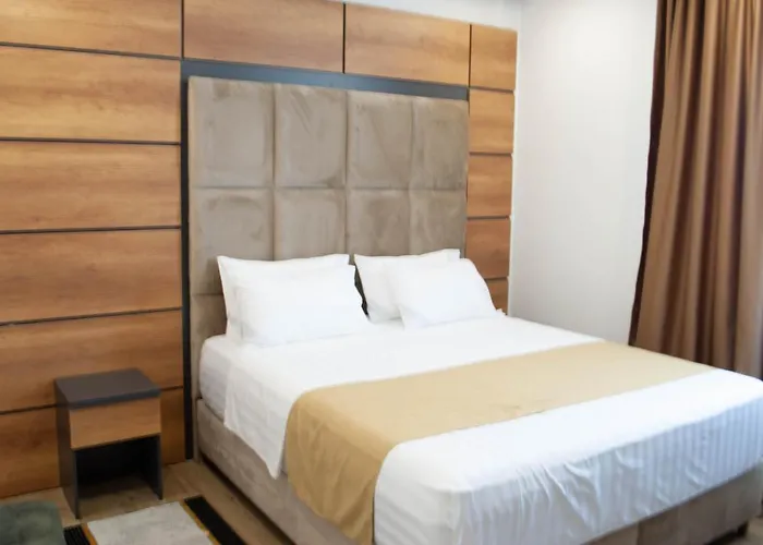 Hilal Palace - Halal גולם