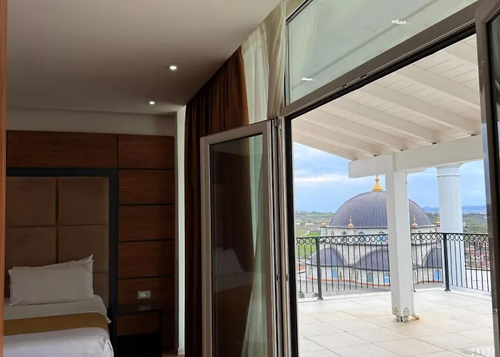 Hilal Palace - Halal *