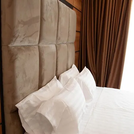 Hilal Palace - Halal Szálloda Golem