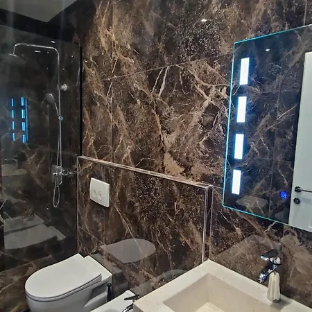 Hilal Palace - Halal Szálloda Golem