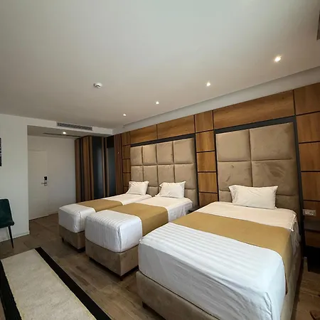 מלון Hilal Palace - Halal גולם