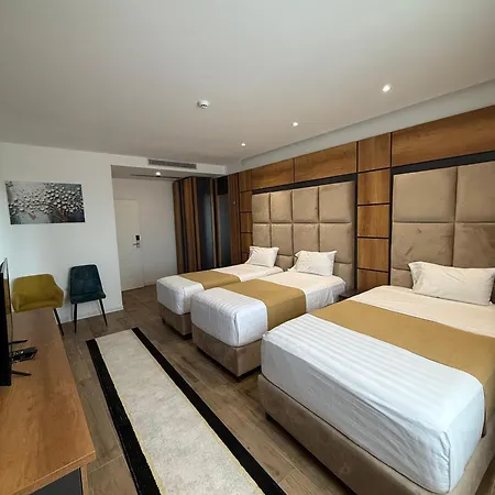 Hilal Palace - Halal Golem (Tirana)