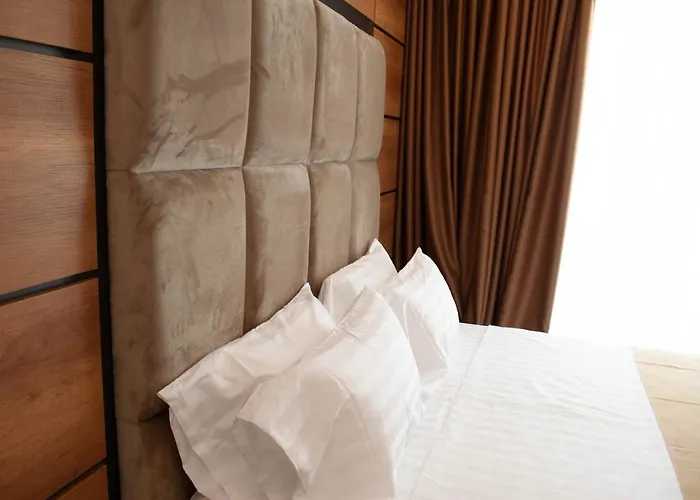 Hilal Palace - Halal Otel Golem (Tirana)