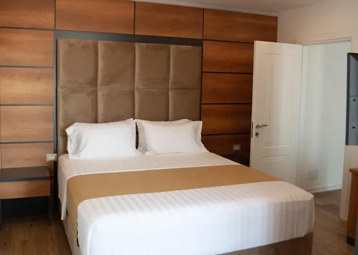 Hotel Hilal Palace - Halal Golem (Tirana)