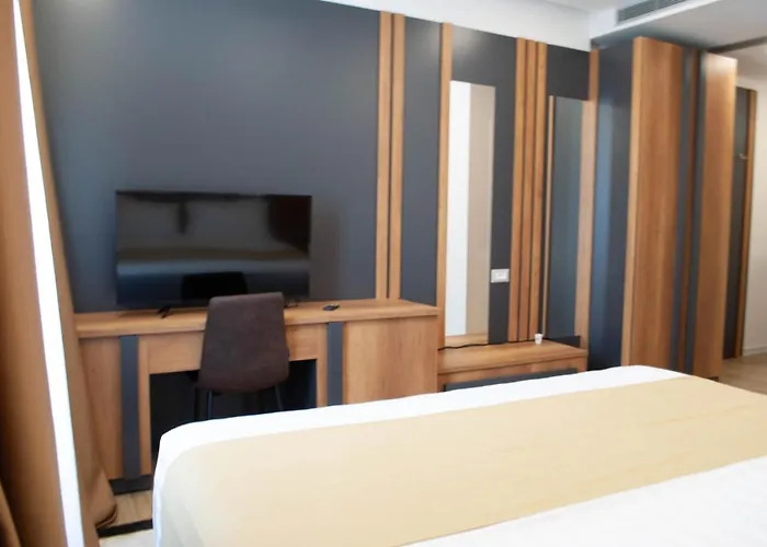 Hilal Palace - Halal Hotel