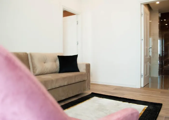 Hilal Palace - Halal Golem (Tirana)