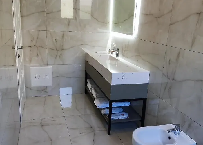 Hilal Palace - Halal Hotel