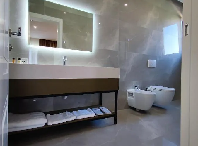 Hotel Hilal Palace - Halal Golem (Tirana)