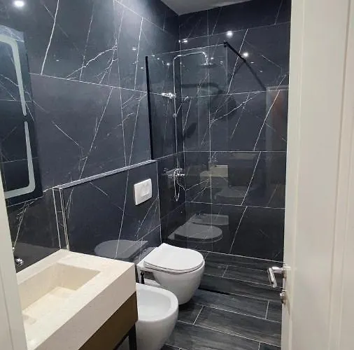 Hilal Palace - Halal