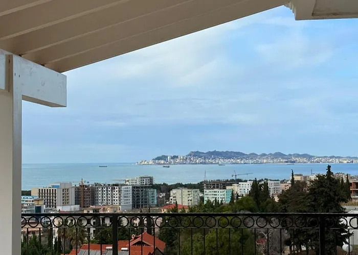 Hilal Palace - Halal Golem (Tirana)